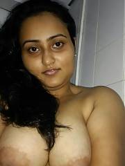 Indian Aunty With Huge Hooters