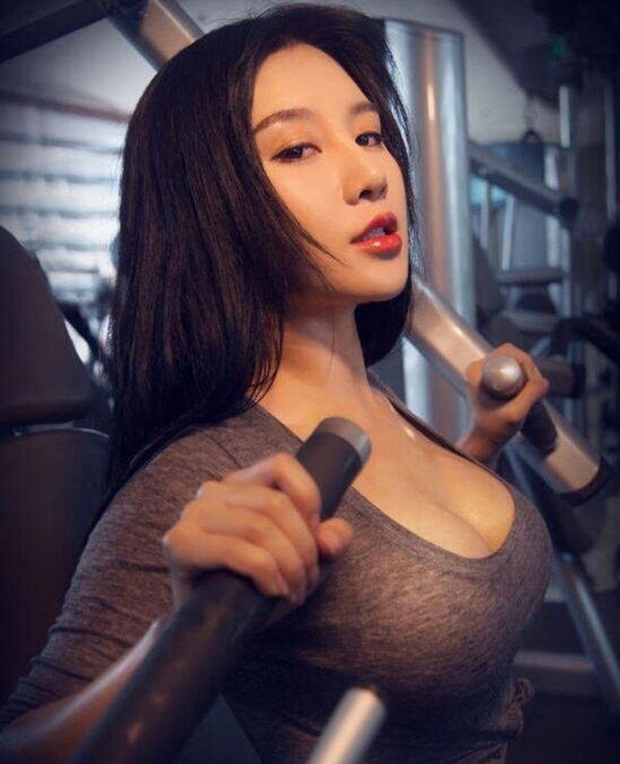 Id Enjoy To Workout With Her